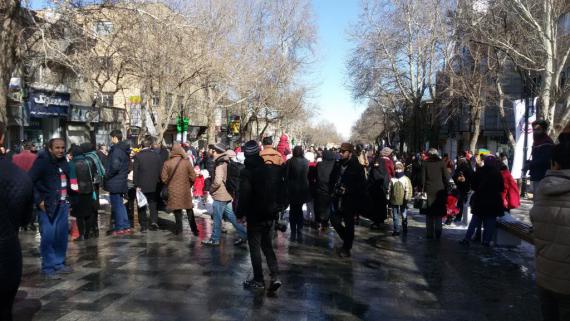 همدان,جشنواره آدم برفی,پیاده راه بوعلی,دهه فجر,shabnamha.ir,شبنم همدان,afkl ih,شبنم ها