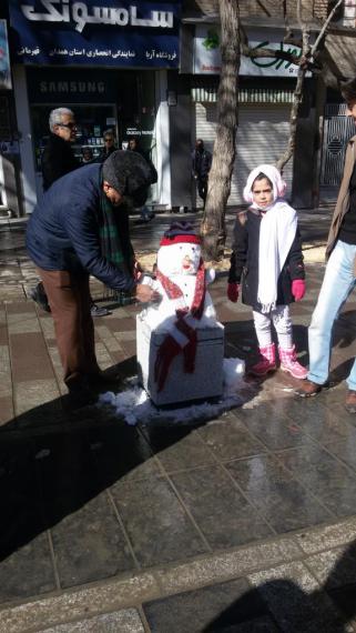 همدان,جشنواره آدم برفی,پیاده راه بوعلی,دهه فجر,shabnamha.ir,شبنم همدان,afkl ih,شبنم ها