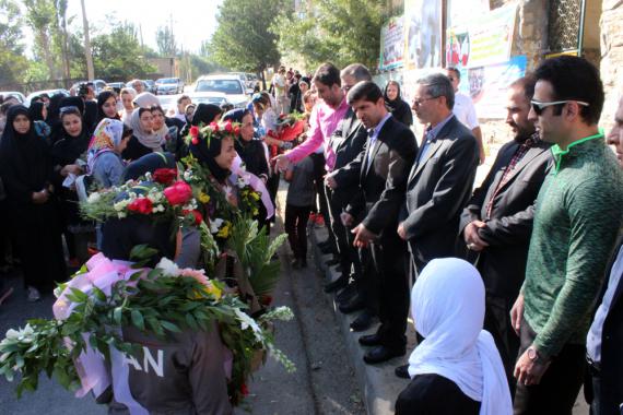 همدان,مسابقات جهانی هان دانگ,خانه تکواندو همدان,shabnamha.ir,شبنم همدان,afkl ih,شبنم ها