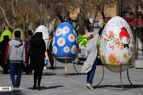 جشنواره,جشنواره تخم مرغ,پیاده راه بوعلی,همدان,shabnamha.ir,شبنم همدان,afkl ih,شبنم ها; 