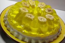 تهیه ژله با موز تهیه ژله با موز